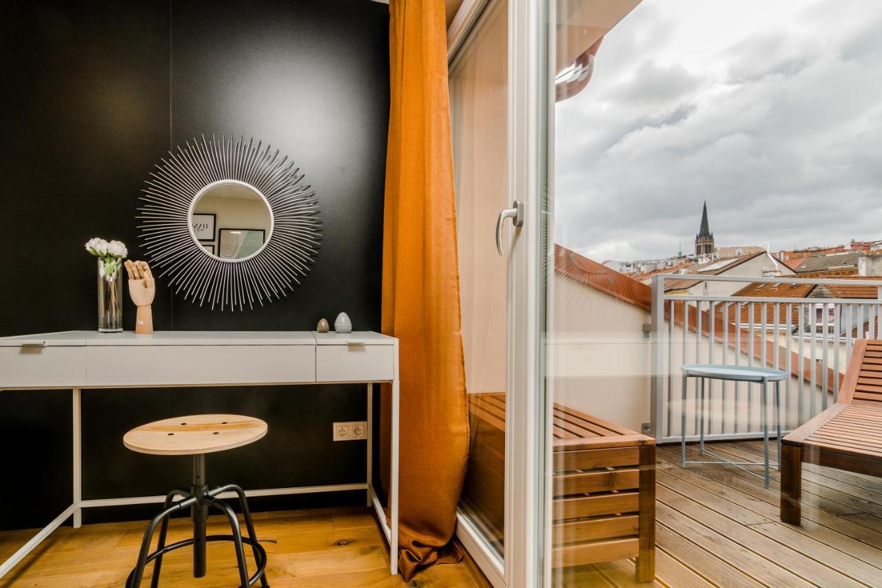 Premium Hip Loft In Zizkov By Prague Days Apartment Exterior photo